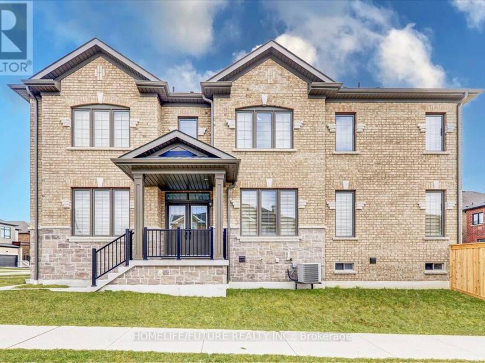 235 SUNNYRIDGE AVENUE, Whitchurch-Stouffville, Ontario L4A 4W3