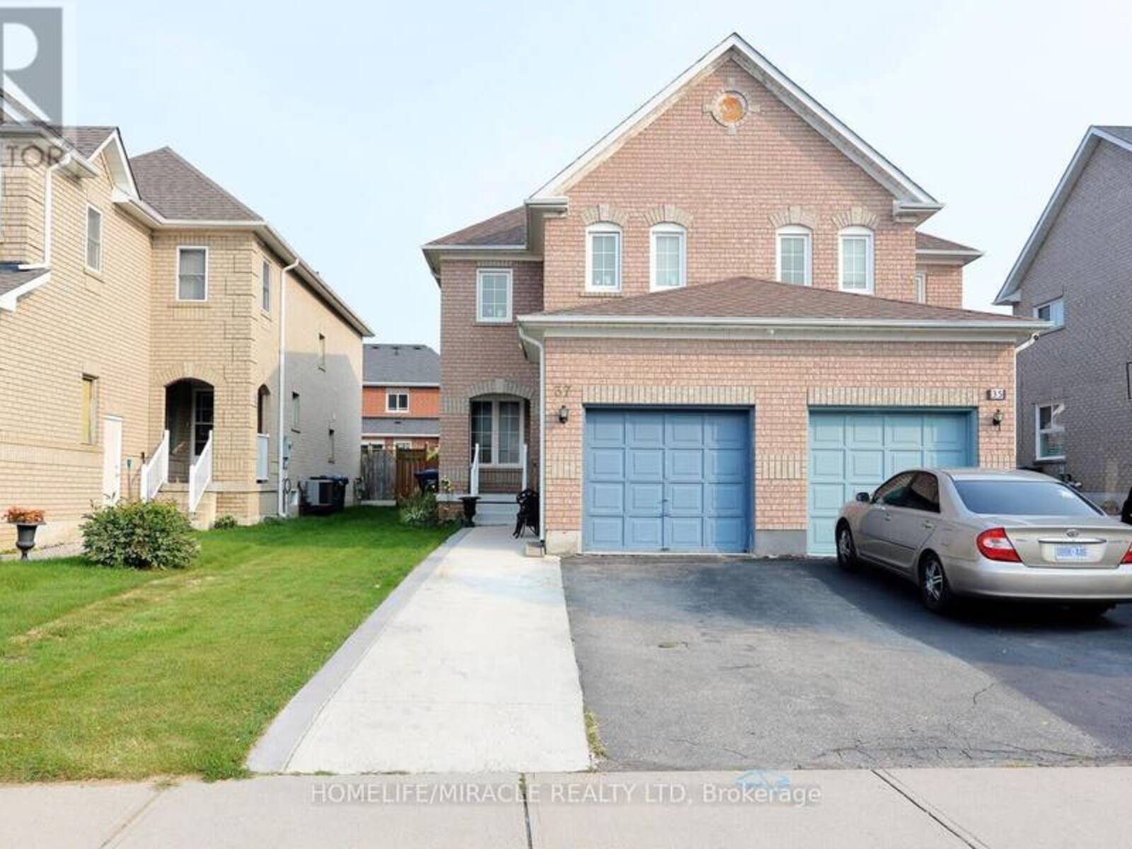 37 PRAIRIE ROSE CIRCLE, Brampton, Ontario L6R 1R6