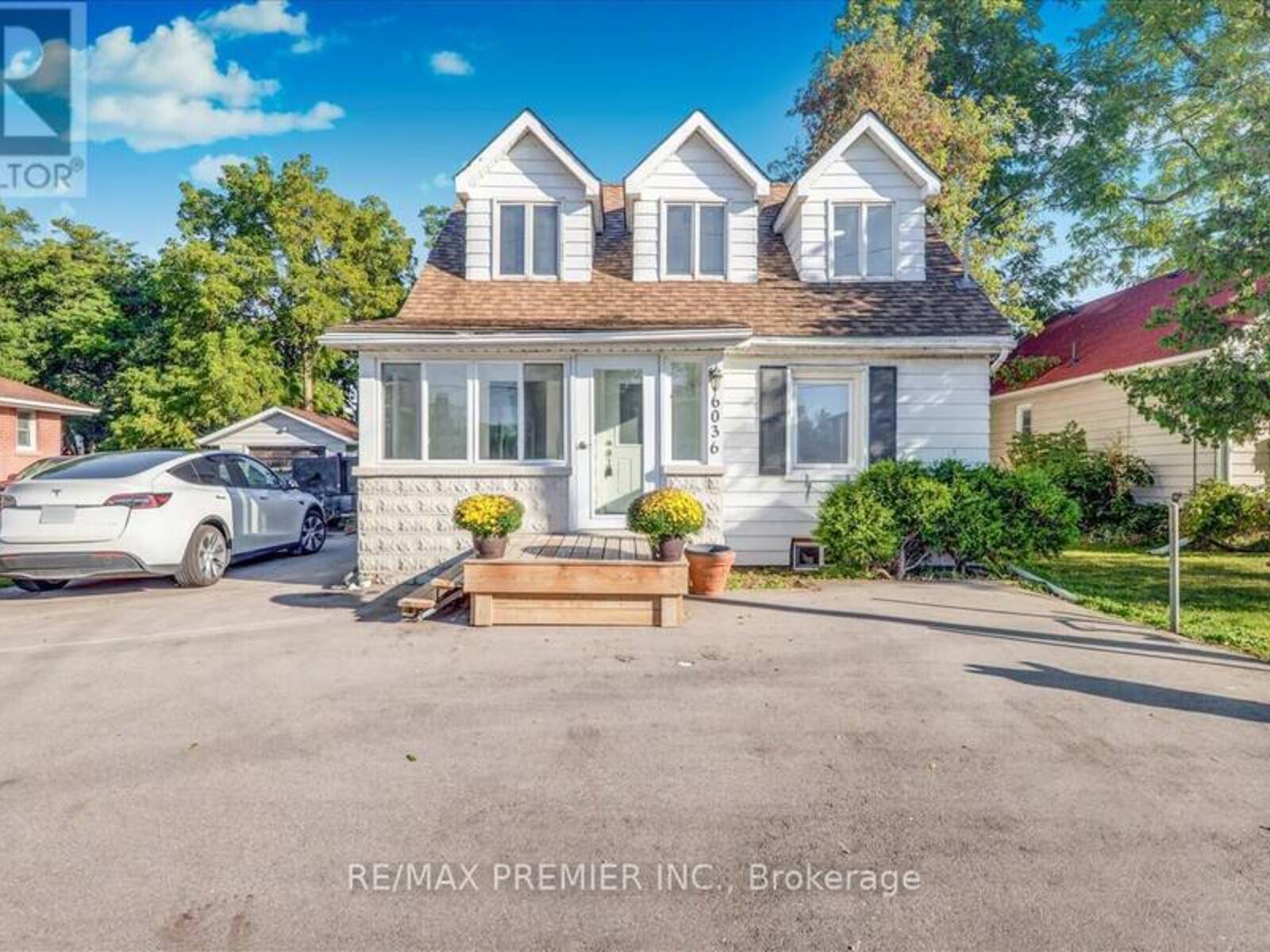 6036 KING ROAD, King, Ontario L0G 1N0