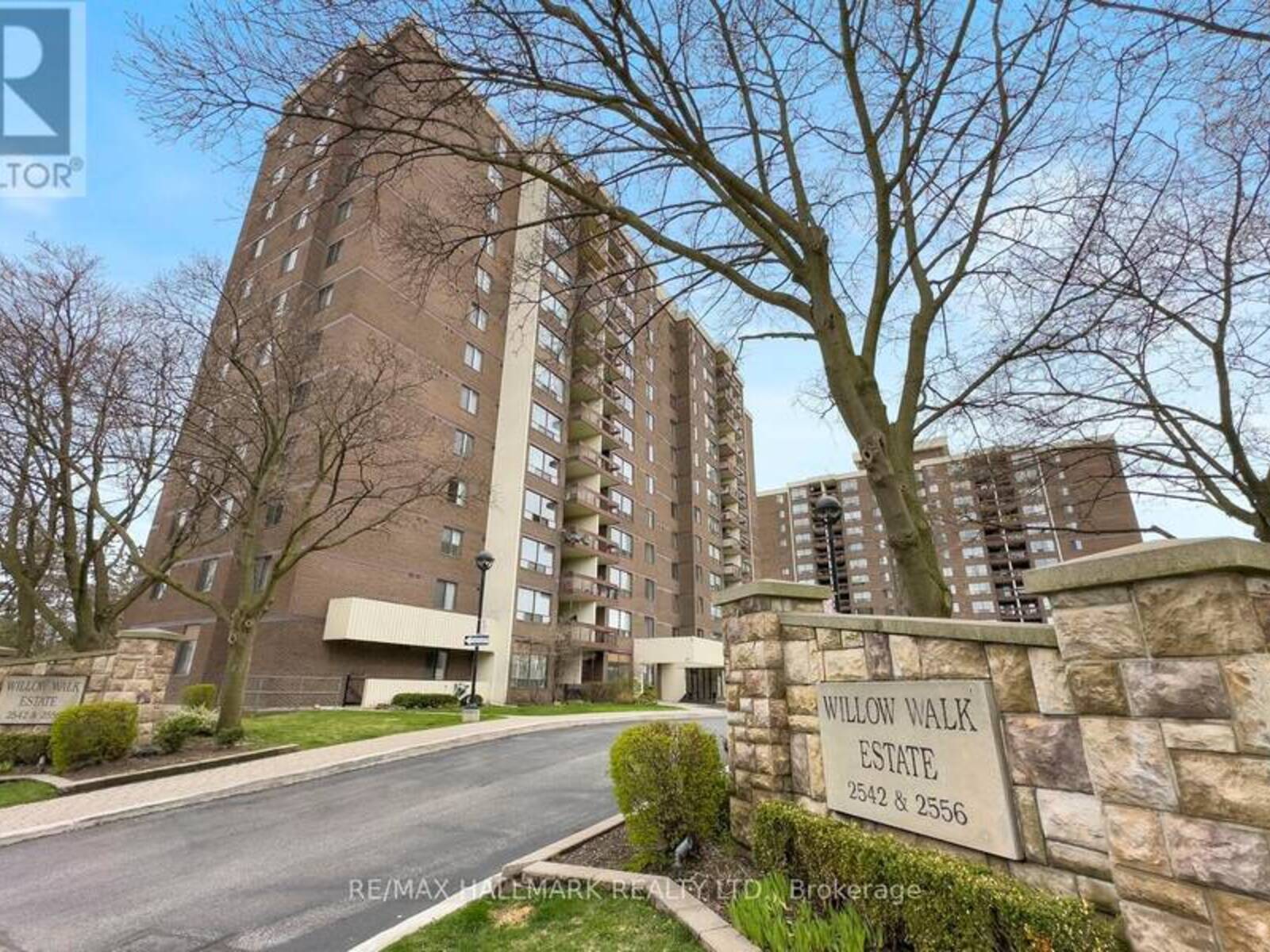 801 - 2542 ARGYLE ROAD, Mississauga, Ontario L5B 2H5