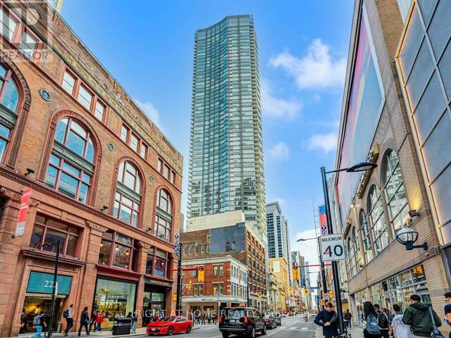 1204 - 197 YONGE STREET Toronto Ontario, M5B 1M4