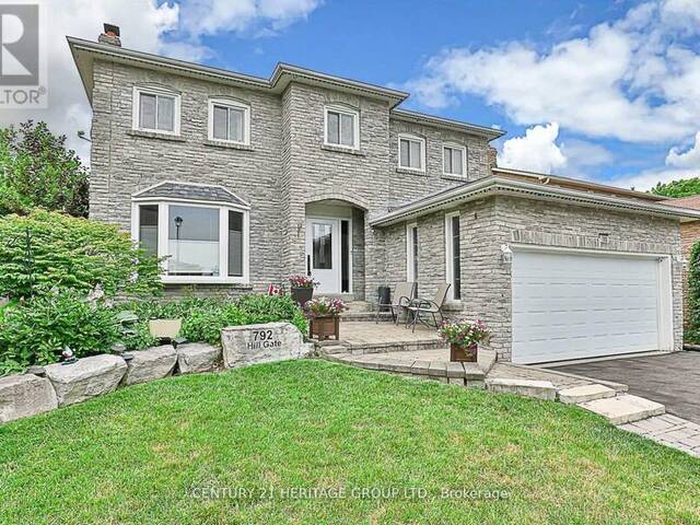 792 HILL GATE Newmarket Ontario, L3Y 6M2