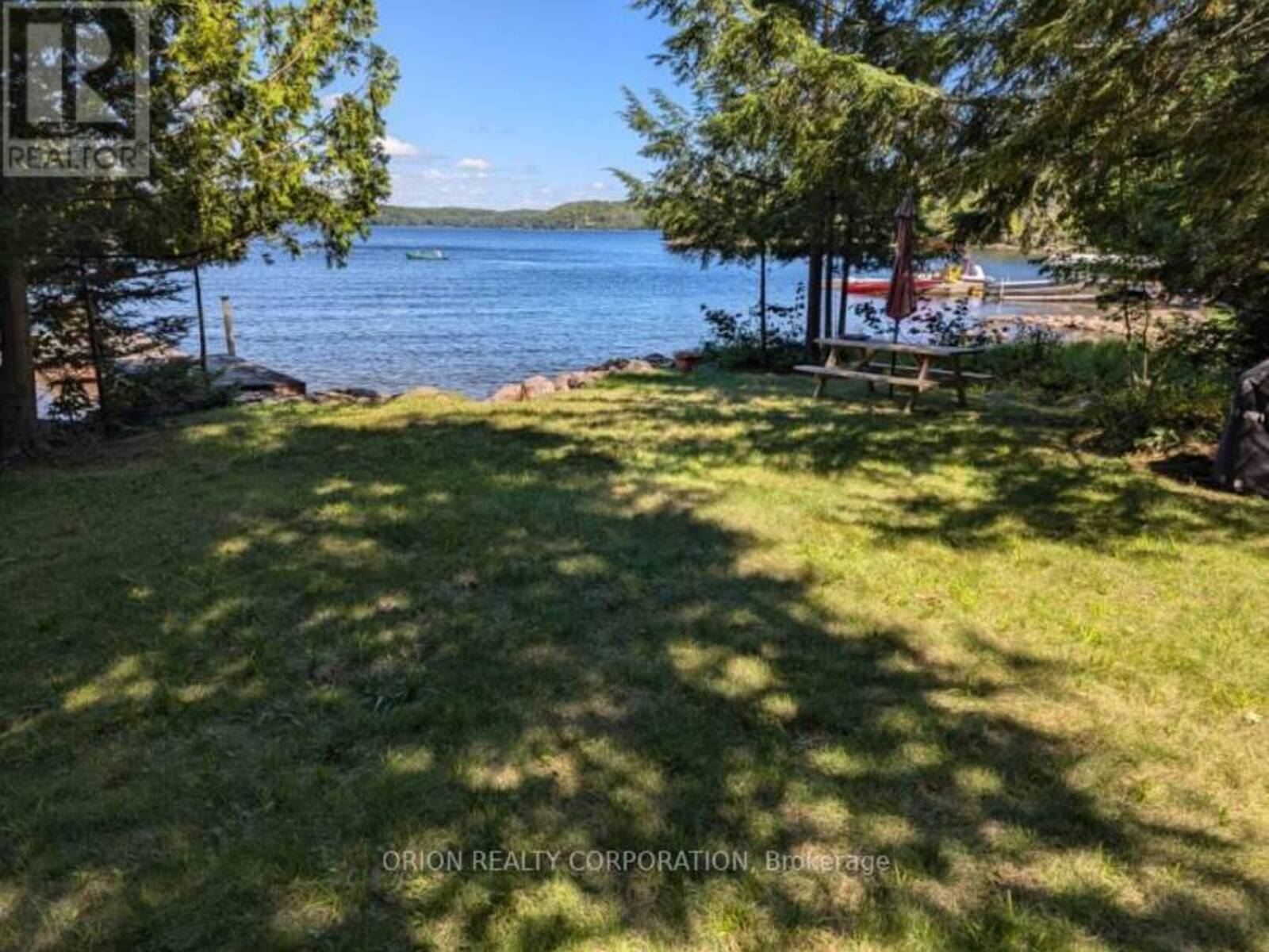 1817 TRAPPERS TRAIL ROAD, Haliburton, Ontario K0M 1S0