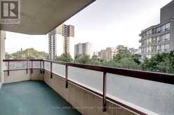 404 - 91 TOWNSGATE DRIVE | Vaughan Ontario | Slide Image Thirteen