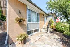 1363 SHELDON AVENUE | Oakville Ontario | Slide Image Four