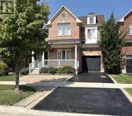 92 BARNWOOD DRIVE | Richmond Hill Ontario | Slide Image One