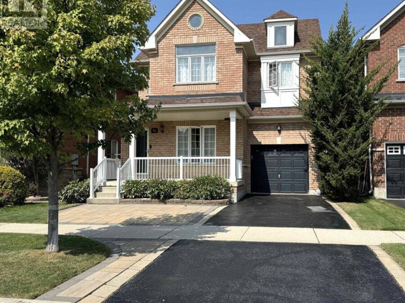 92 BARNWOOD DRIVE, Richmond Hill, Ontario L4E 5A2