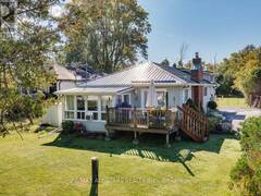 27 LAKESHORE ROAD Georgina Ontario, L0E 1N0