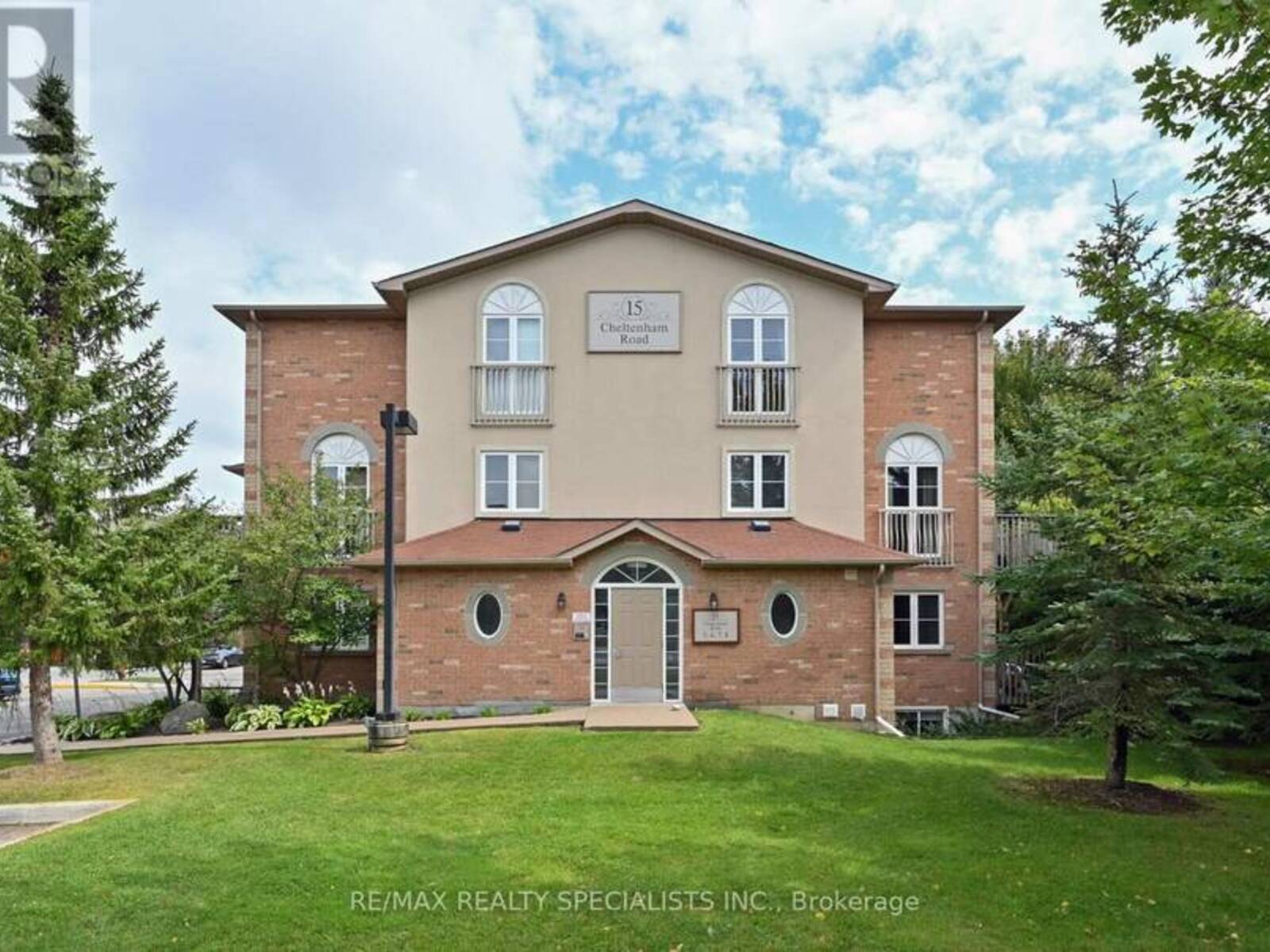 7 - 15 CHELTENHAM ROAD, Barrie , Ontario L4M 0E7