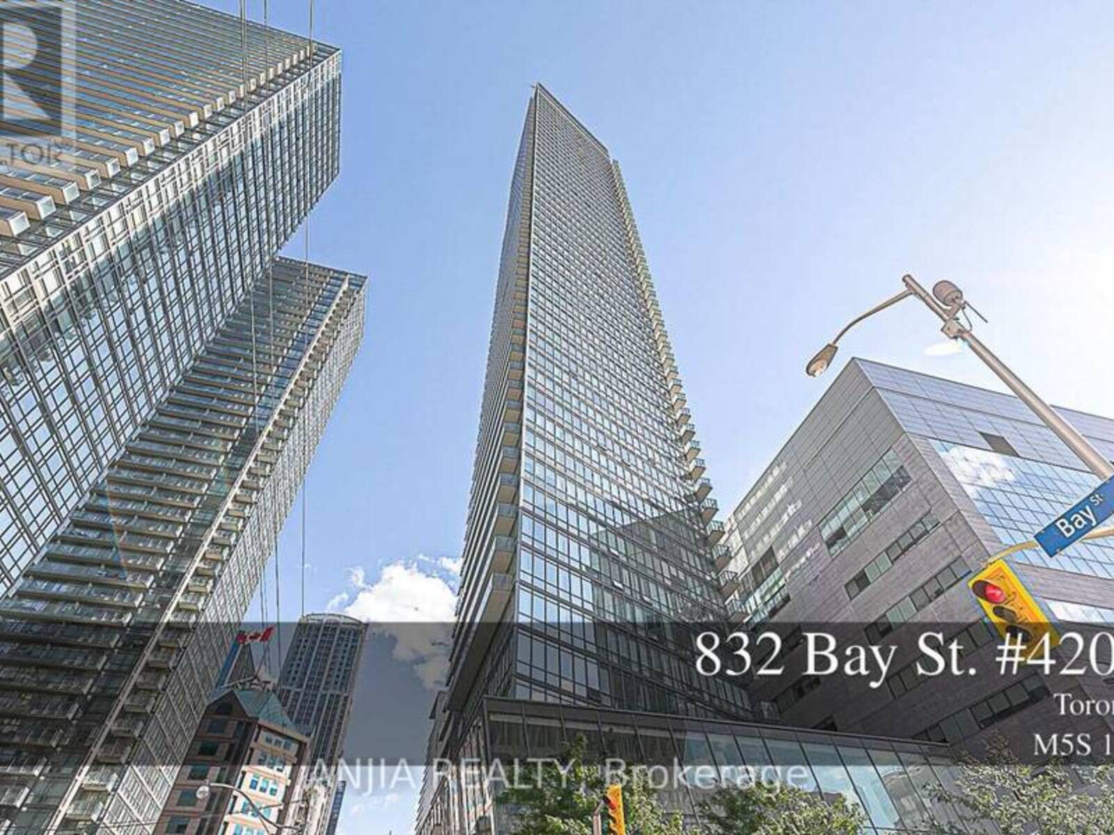 4202 - 832 BAY STREET, Toronto, Ontario M5S 1Z6