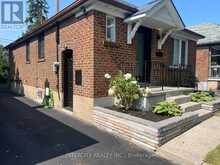 32 ROTHSAY AVENUE | Toronto Ontario | Slide Image Four