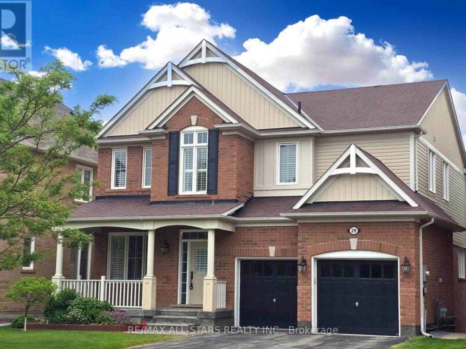 29 YORKLEIGH CIRCLE, Whitchurch-Stouffville, Ontario L4A 0Z5