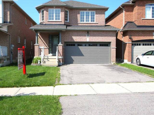 10 DELATTAYE AVENUE Aurora Ontario, L4G 7T8