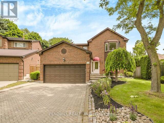 10 SPANHOUSE CRESCENT Markham Ontario, L3R 4E3