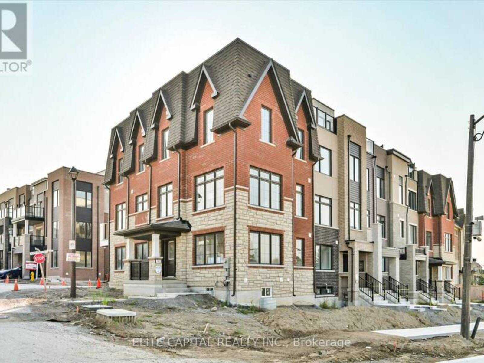 105 YORKTON BOULEVARD, Markham , Ontario L6C 3L7