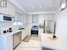 86 MASSACHUSETTS LANE S | Markham Ontario | Slide Image Ten