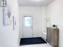 86 MASSACHUSETTS LANE S | Markham Ontario | Slide Image Three