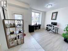 86 MASSACHUSETTS LANE S | Markham Ontario | Slide Image Five