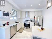 86 MASSACHUSETTS LANE S | Markham Ontario | Slide Image Eight