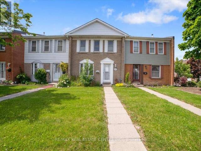 33 - 1020 CENTRAL PARK DRIVE Brampton Ontario, L6S 3L6