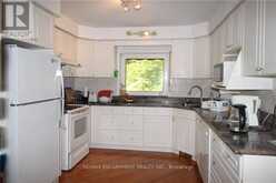 24 LEADALE PLACE | Hamilton Ontario | Slide Image Nine