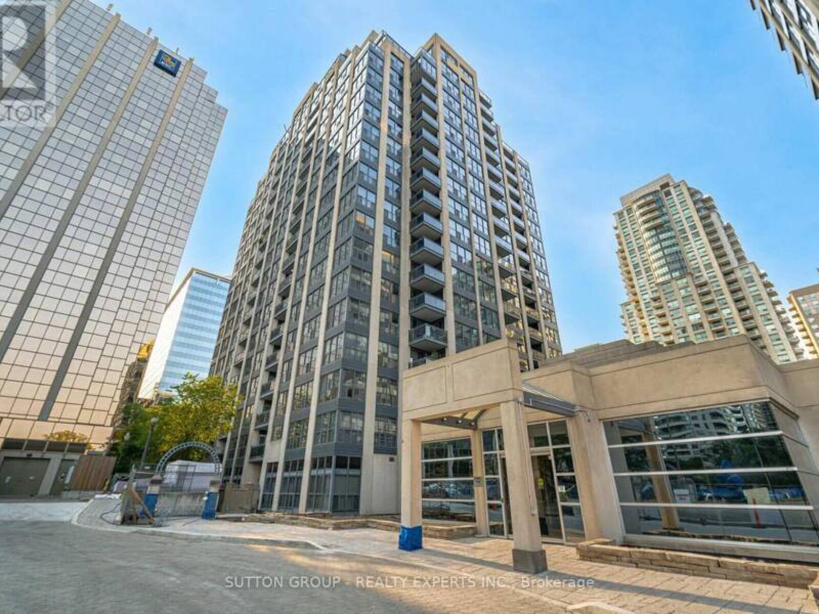 401 - 18 HOLLYWOOD AVENUE, Toronto, Ontario M2N 6P5