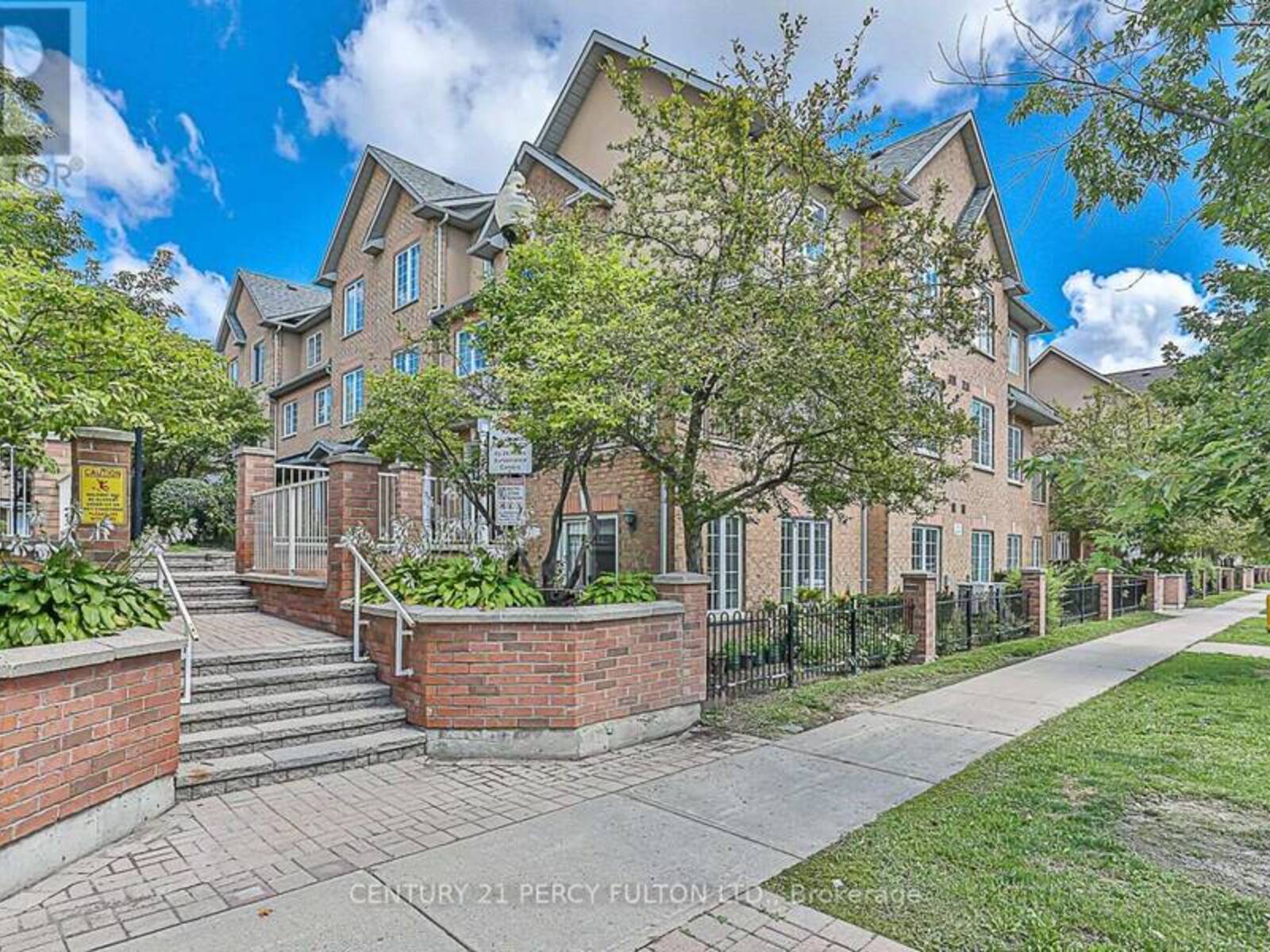 1 - 12 COX BOULEVARD, Markham , Ontario L3R 4G2