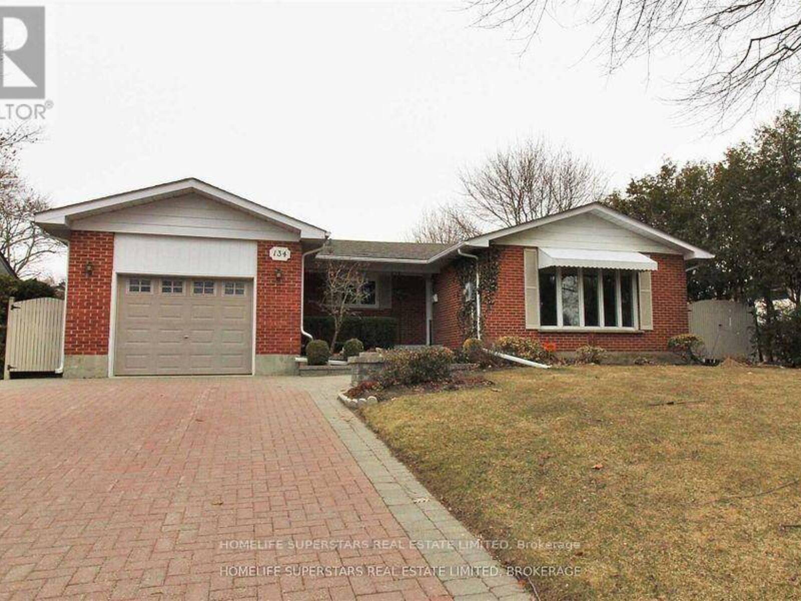 134 SWITZER DRIVE, Oshawa, Ontario L1G 3J7