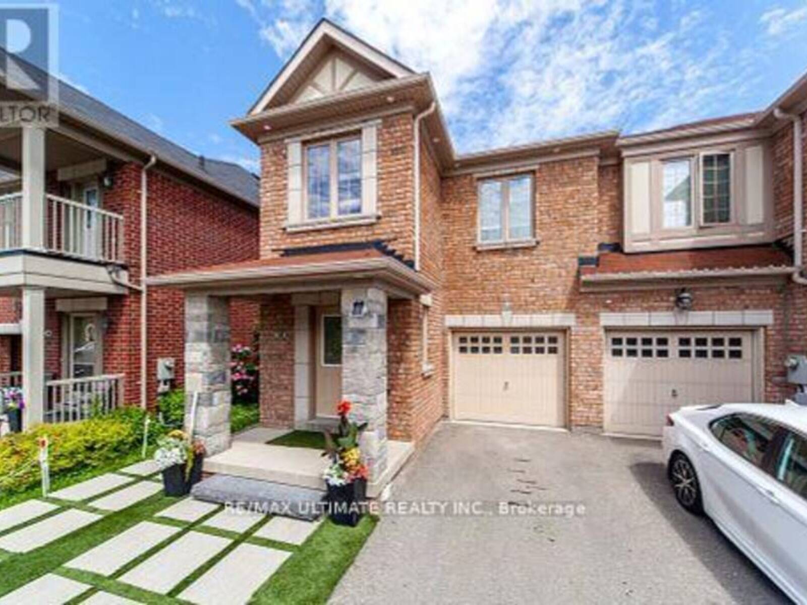 58 CORANTO WAY, Vaughan, Ontario L4H 3P6