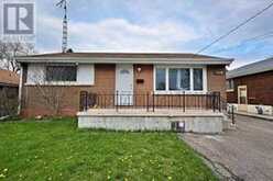 7150 DOUGLAS CRESCENT | Niagara Falls Ontario | Slide Image Two