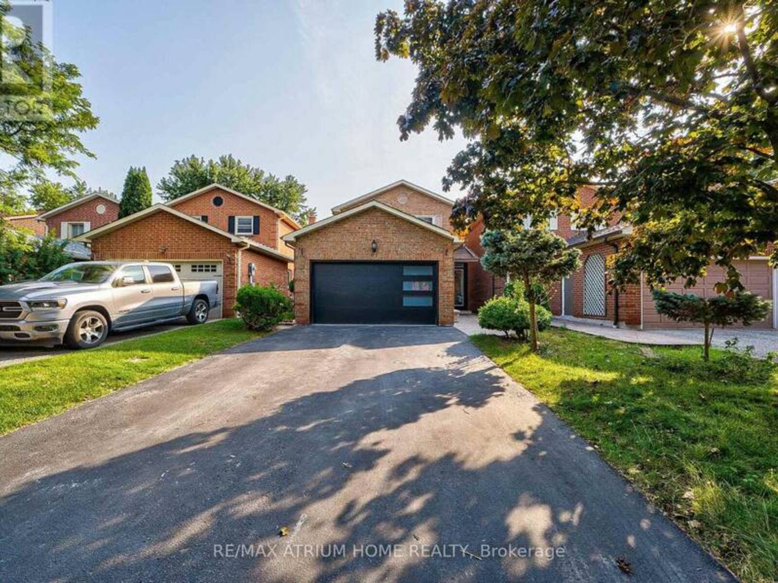 61 TROTHEN CIRCLE, Markham, Ontario L3P 4H3