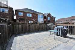 88 PILLAR ROCK CRESCENT | Markham Ontario | Slide Image Eighteen