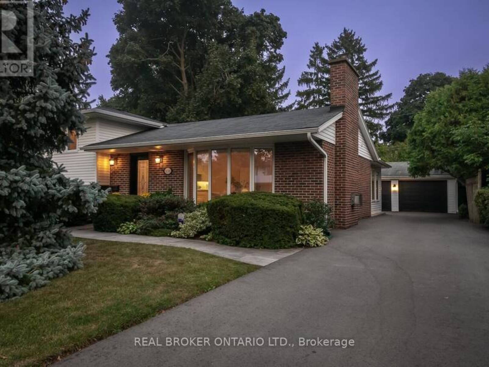 5138 CHERRYHILL CRESCENT, Burlington, Ontario L7L 4C2