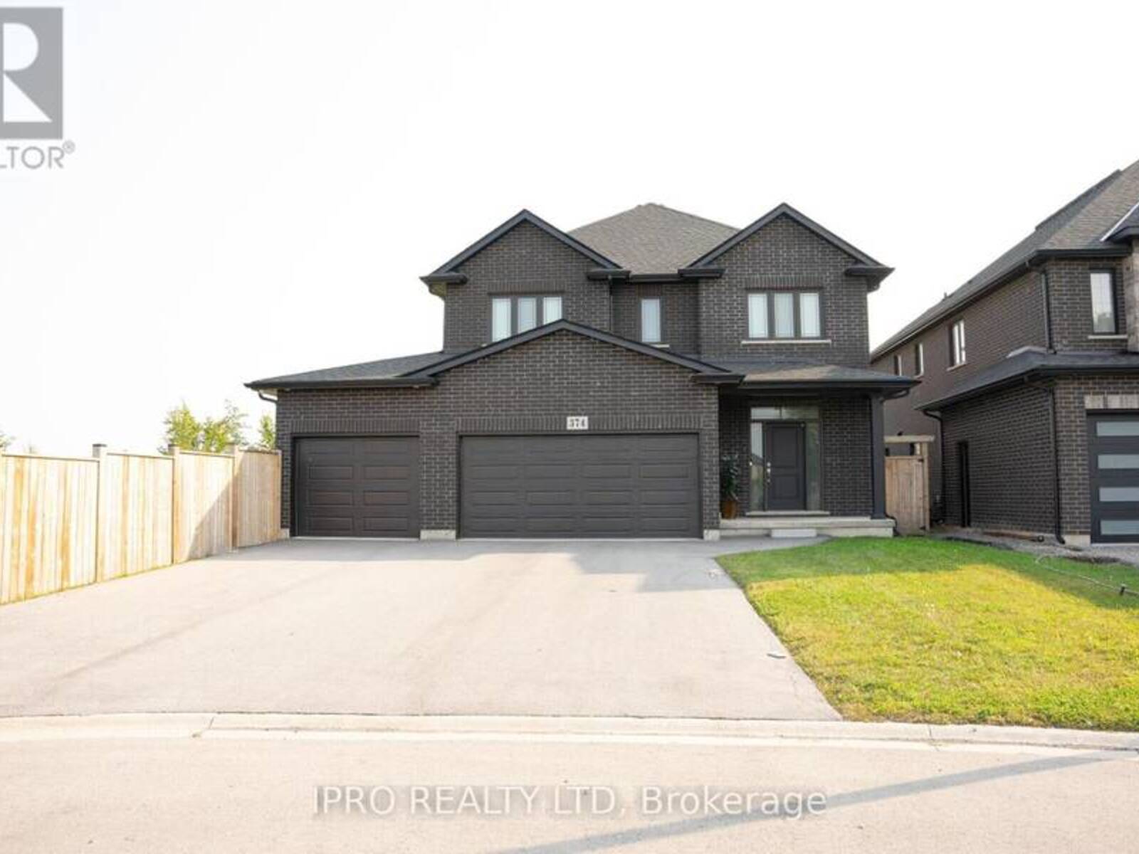 374 VIGER DRIVE, Welland, Ontario L3B 0E2