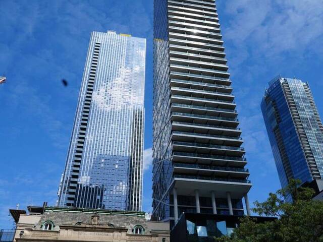 1806 - 224 KING STREET W Toronto Ontario, M5H 0A6