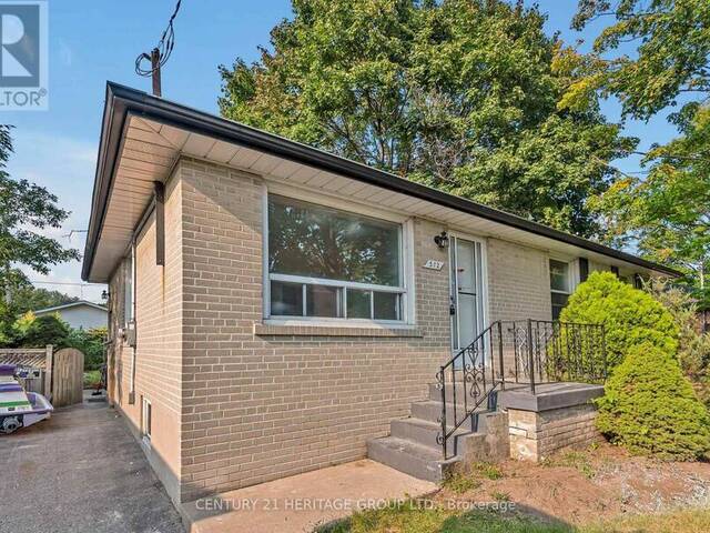 512 PHILLIP MURRAY AVENUE N Oshawa Ontario, L1J 1H8