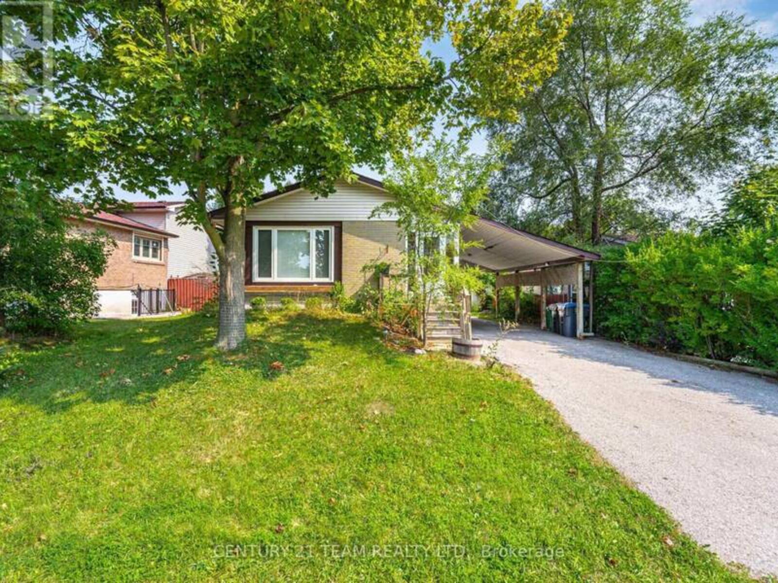 34 MADOC DRIVE, Brampton , Ontario L6V 1Z9