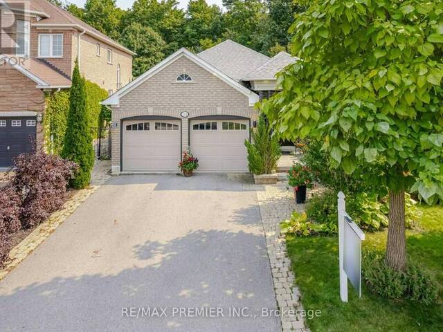 111 REGENCY VIEW HEIGHTS Vaughan Ontario, L6A 3T7