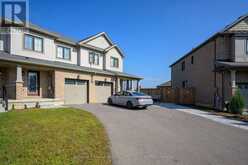 80 PAGEBROOK CRESCENT | Hamilton Ontario | Slide Image Two