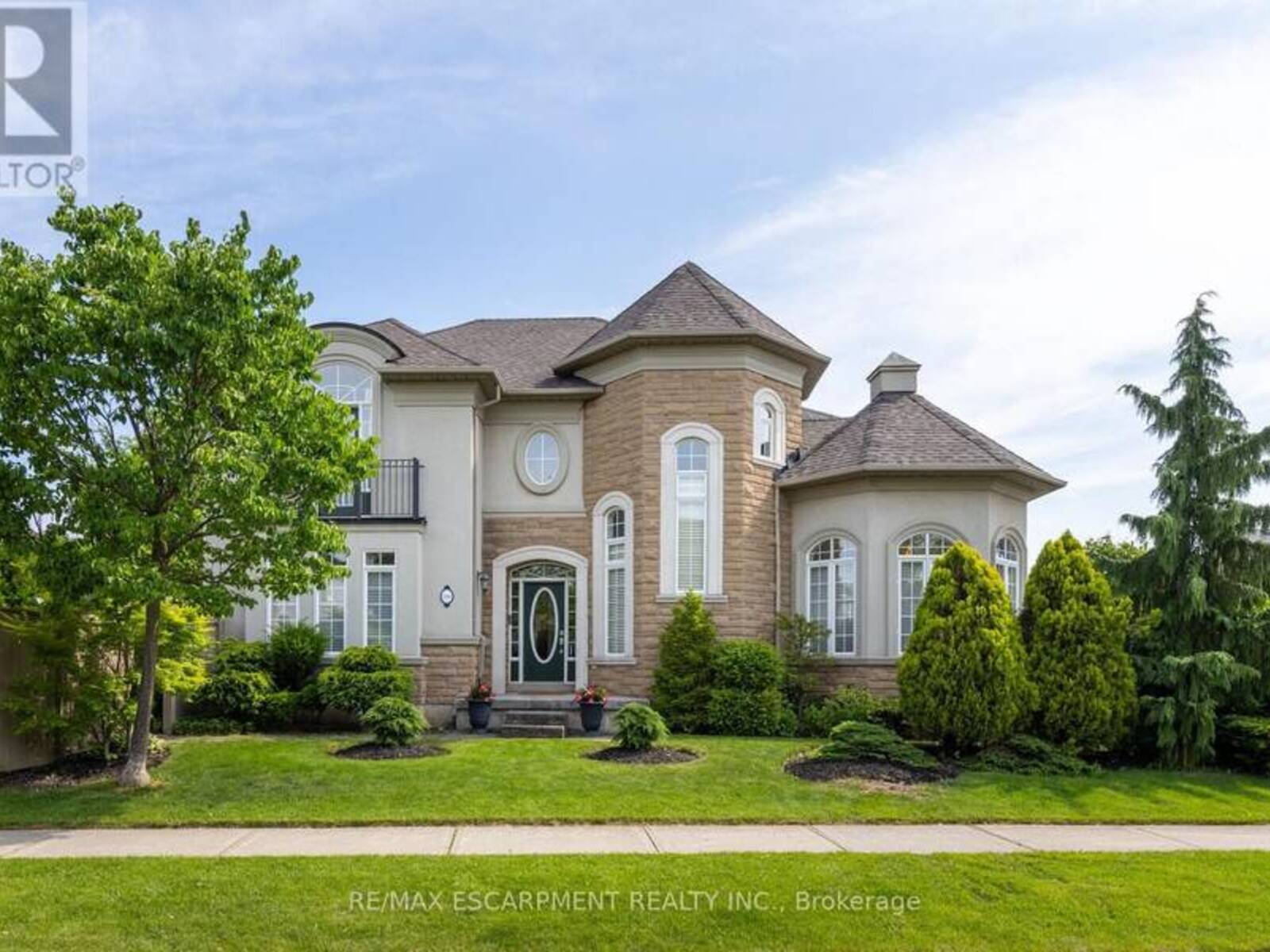 3301 SPRINGFLOWER WAY, Oakville, Ontario L6L 6V6