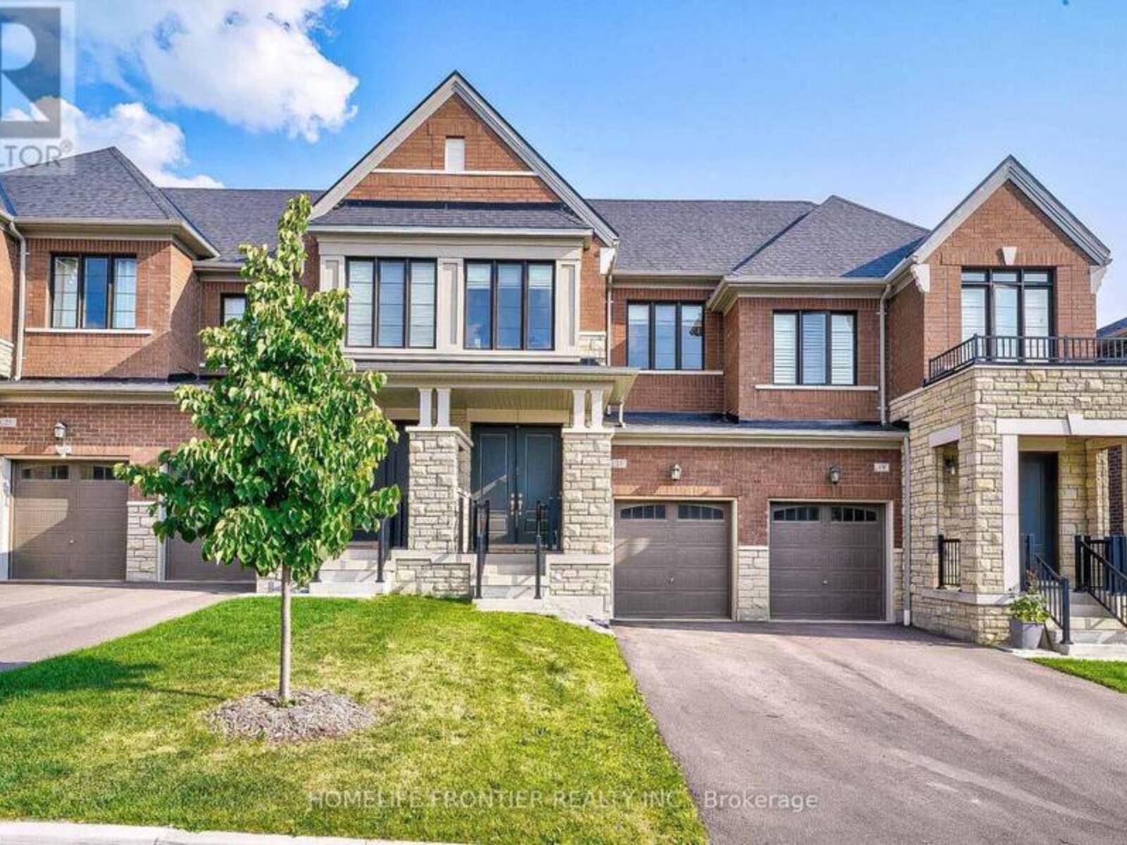 21 FALLHARVEST WAY, Whitchurch-Stouffville, Ontario L4A 4V8