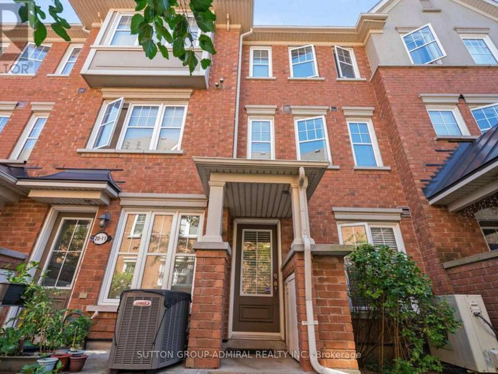 12 - 20 MENDELSSOHN STREET, Toronto, Ontario M1L 0G6