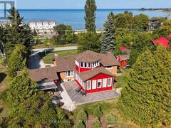 188 LAKESHORE ROAD E The Blue Mountains Ontario, L9Y 0M9