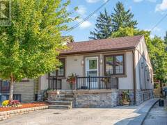 23 MACK AVENUE Toronto Ontario, M1L 1M2