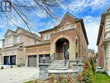 61 BUSH RIDGES AVENUE | Richmond Hill Ontario | Slide Image Three