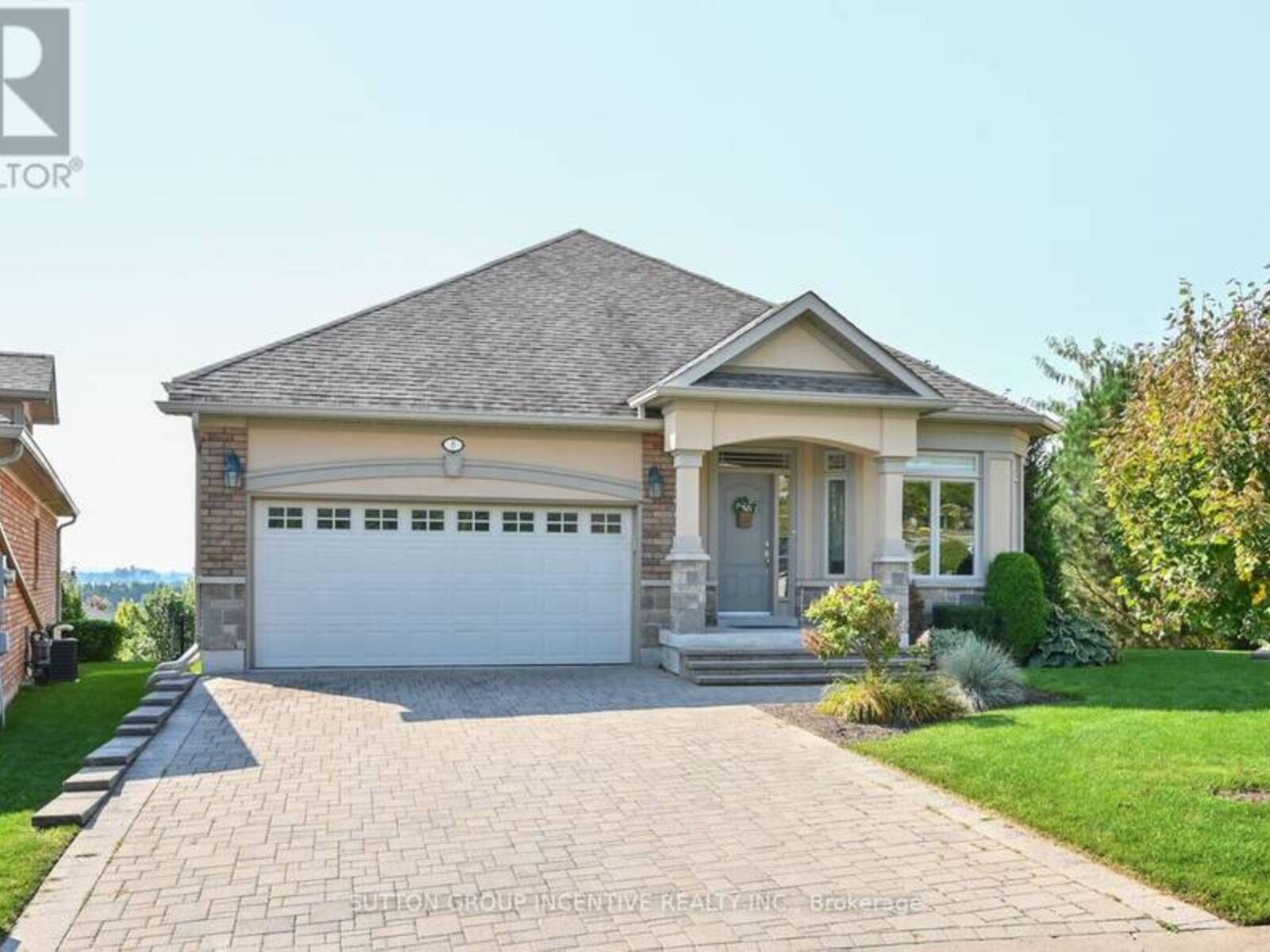 8 UPPER HIGHLAND, New Tecumseth, Ontario L9R 0K5