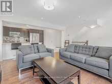 83 MINLOW WAY | Aurora Ontario | Slide Image Eight