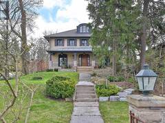 49 WEYBOURNE CRESCENT Toronto Ontario, M4N 2R4