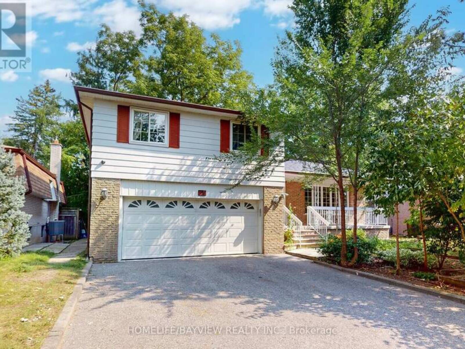 139 MARLA COURT, Richmond Hill, Ontario L4C 4S1