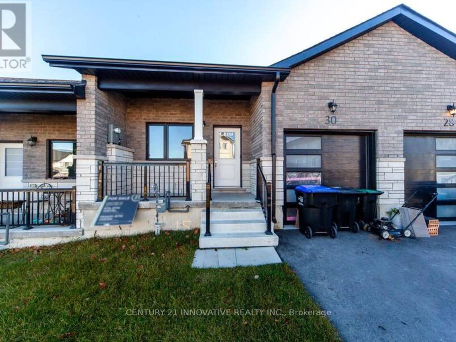 30 LAHEY CRESCENT, Penetanguishene, Ontario L9M 0W1